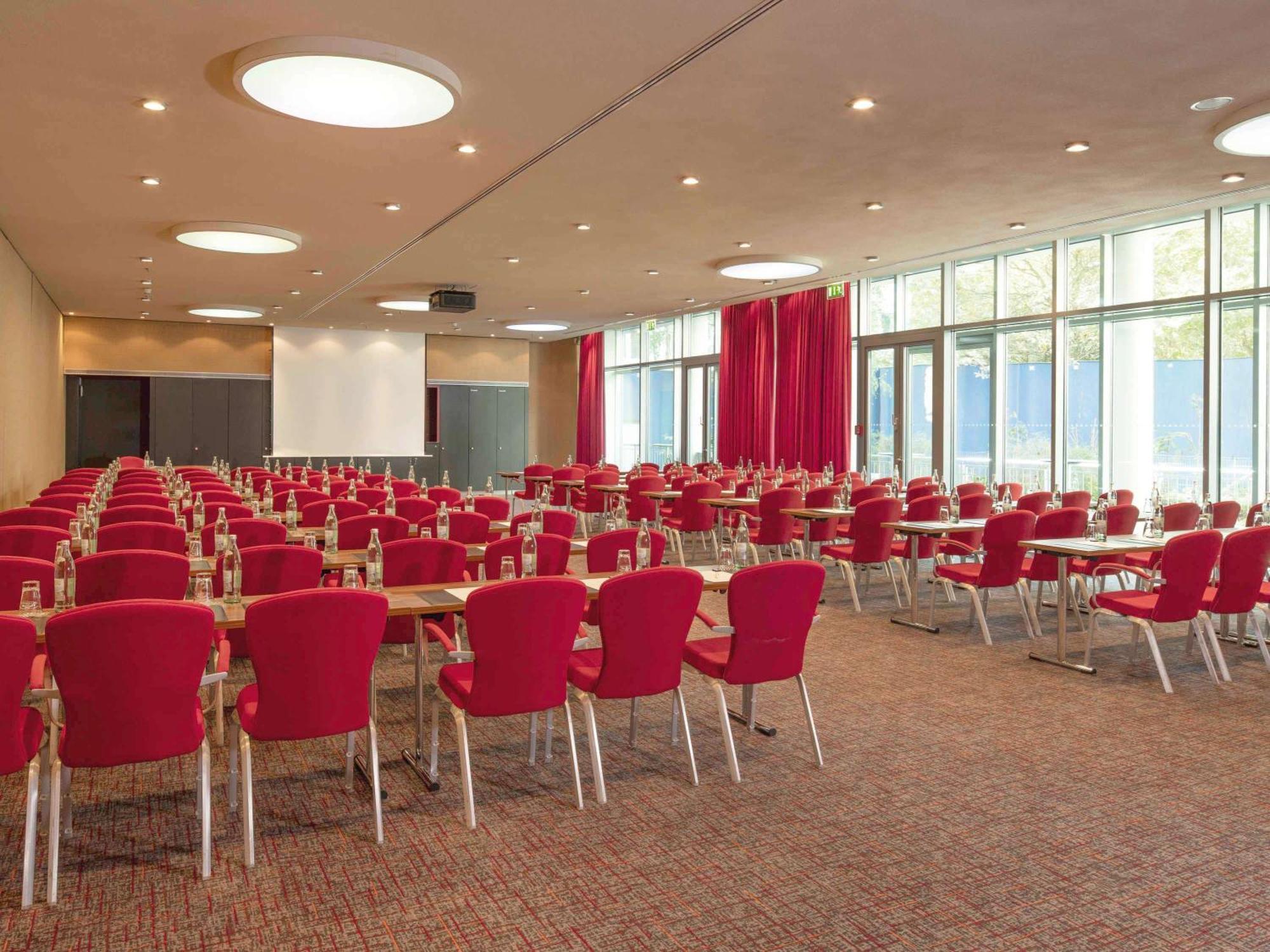Moevenpick Am Potsdamer Platz Отель 4*